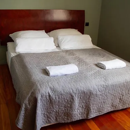 Open Doors Hostel *