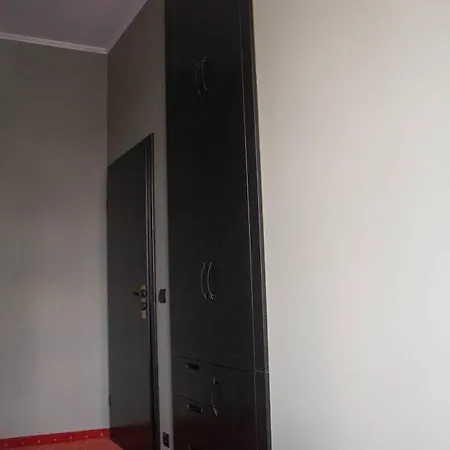 Open Doors Hostel *